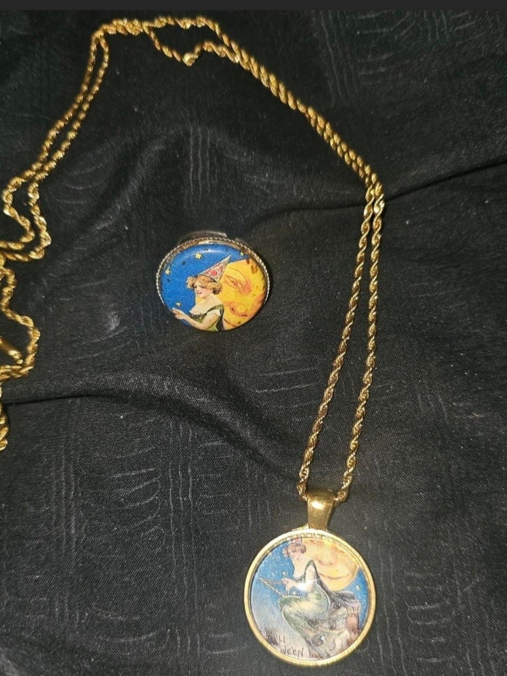 Gold Tone Vintage Postcsrd Pendant Necklace And Ring Halloween Witch